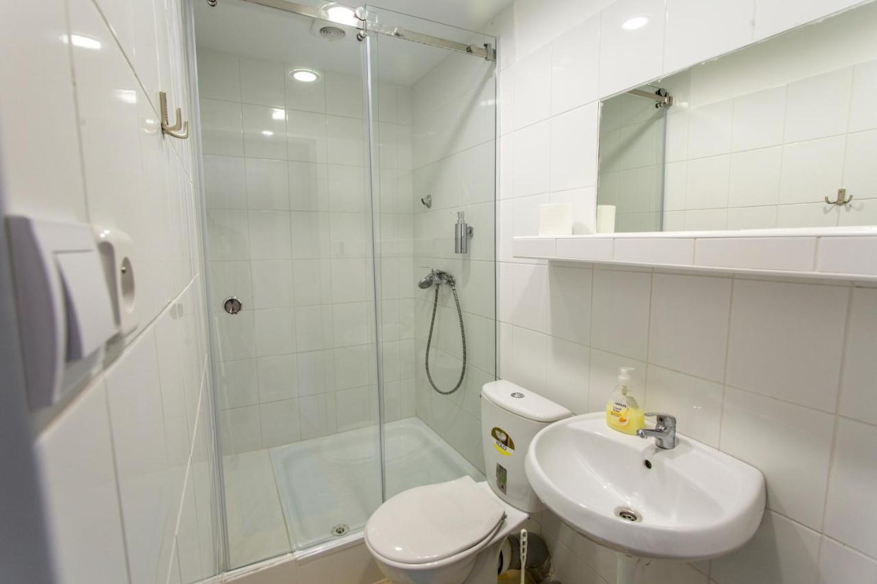 Guesthouse Yes In Bodice מראה חיצוני תמונה