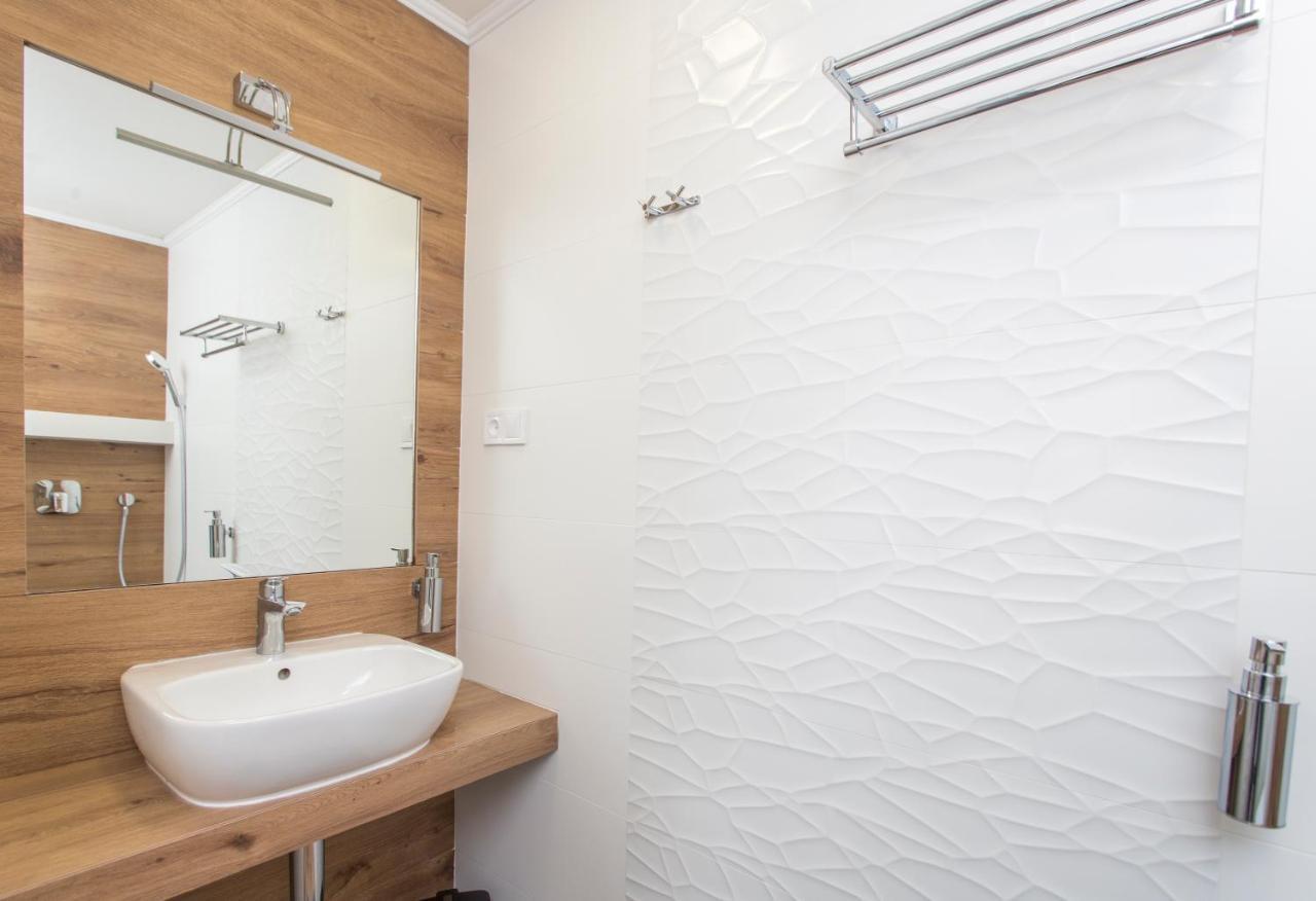 Guesthouse Yes In Bodice מראה חיצוני תמונה