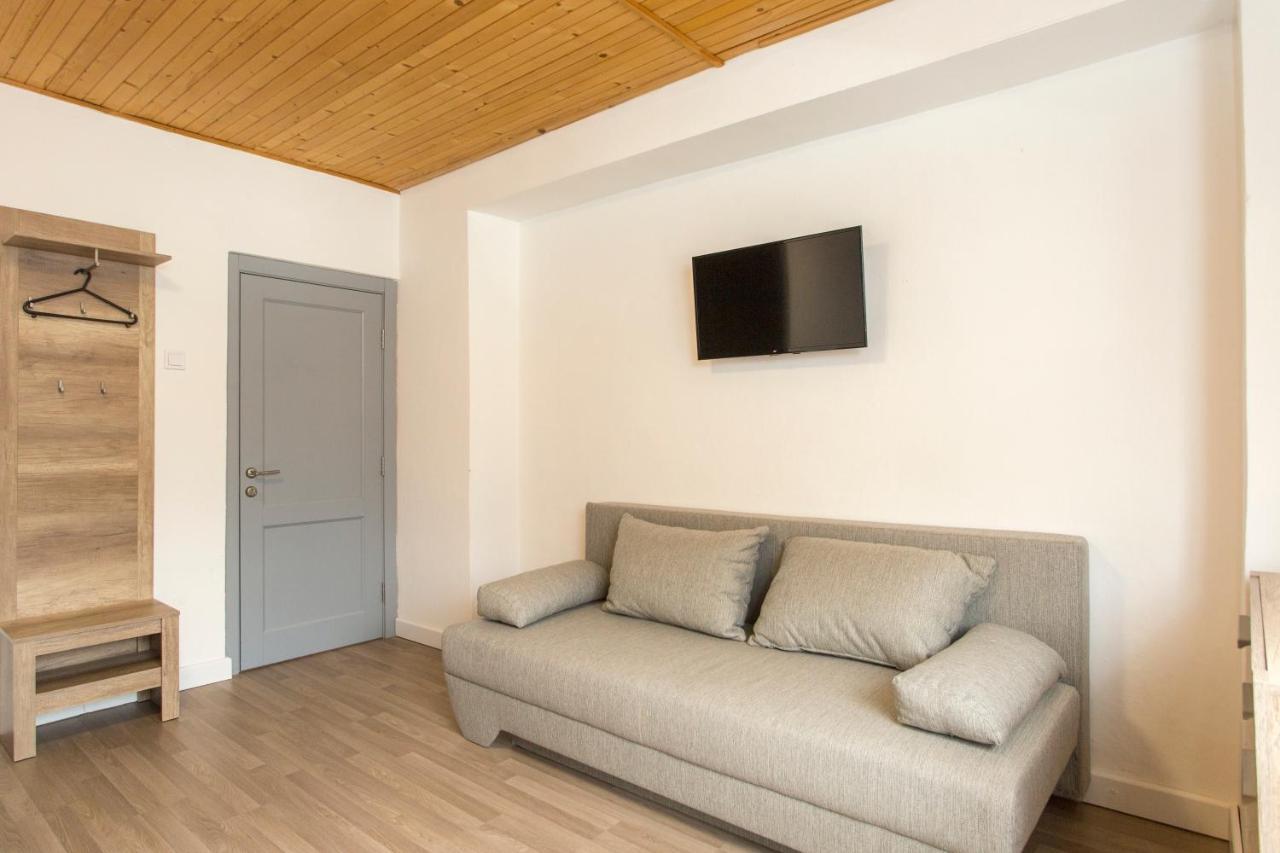 Guesthouse Yes In Bodice מראה חיצוני תמונה
